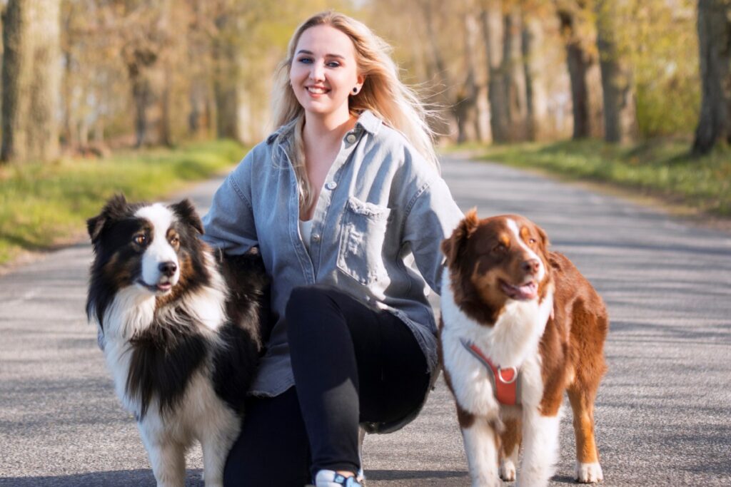 Pesaleidja veterinaar Anette Kull koertega